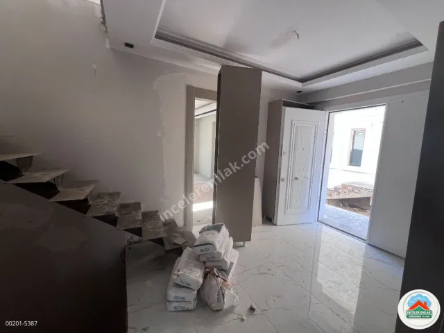 Adıyaman Cumhuriyette Satılık Sıfır Lüx 4+1 Geniş Villa