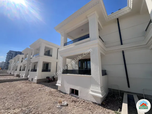 Adıyaman Cumhuriyette Satılık Sıfır Lüx 4+1 Geniş Villa