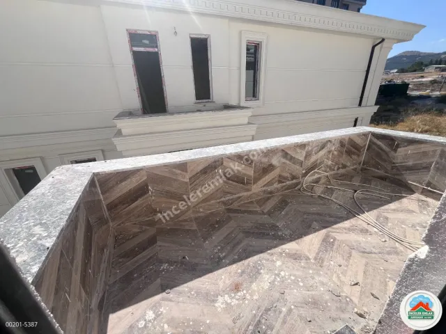 Adıyaman Cumhuriyette Satılık Sıfır Lüx 4+1 Geniş Villa