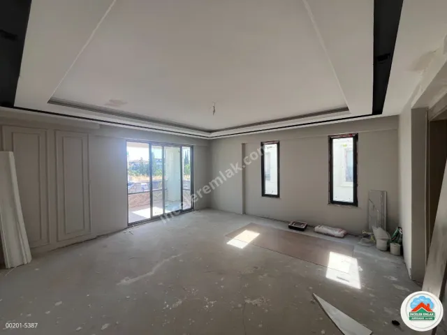 Adıyaman Cumhuriyette Satılık Sıfır Lüx 4+1 Geniş Villa