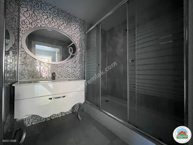 Adıyaman Kayalıkta Kiralık 3. Çevre Yolu Üzeri 4.5+1 Daire