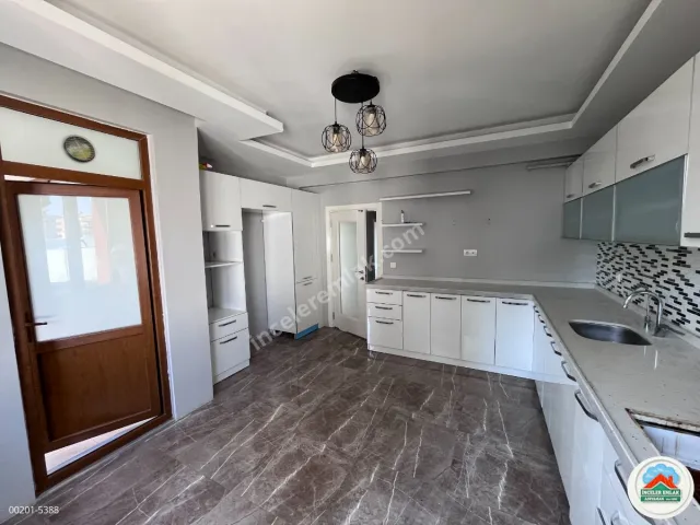 Adıyaman Kayalıkta Kiralık 3. Çevre Yolu Üzeri 4.5+1 Daire