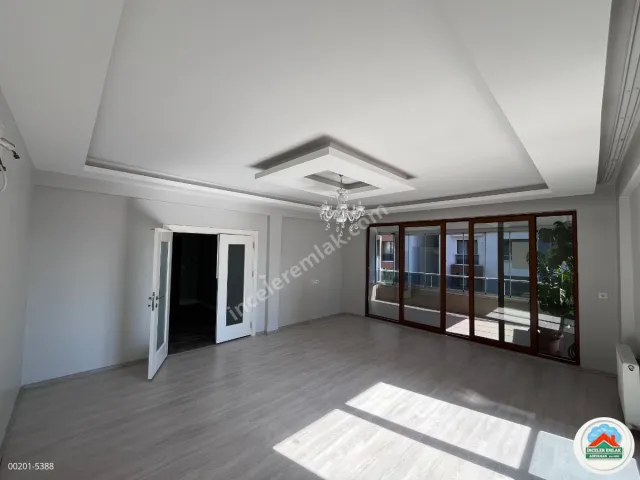 Adıyaman Kayalıkta Kiralık 3. Çevre Yolu Üzeri 4.5+1 Daire