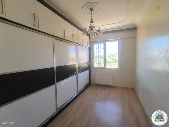 Adıyaman Yeşilyurtta Satılık Site İçi Ferah 4+1 Daire
