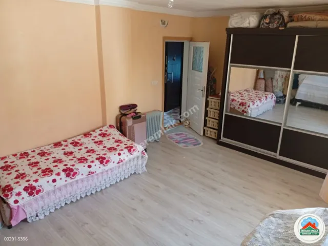 Adıyaman Kahta Hürriyet Mahallesinde 450 m² Arsa Üzeri 2 Kat
