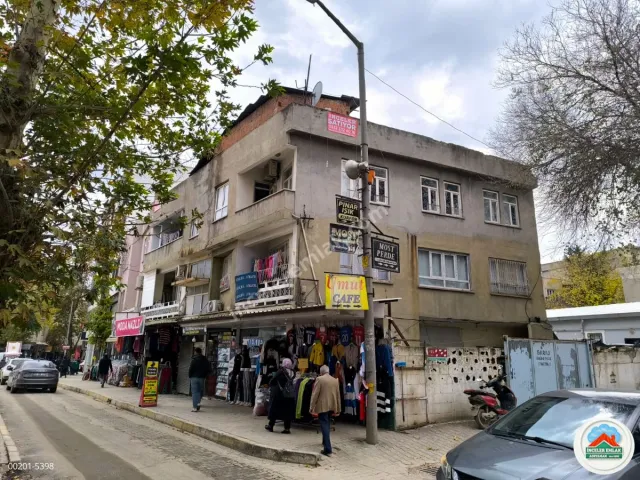 Adıyaman Eskisaray'da Sağlıkocağı caddesinde Satılık Bina