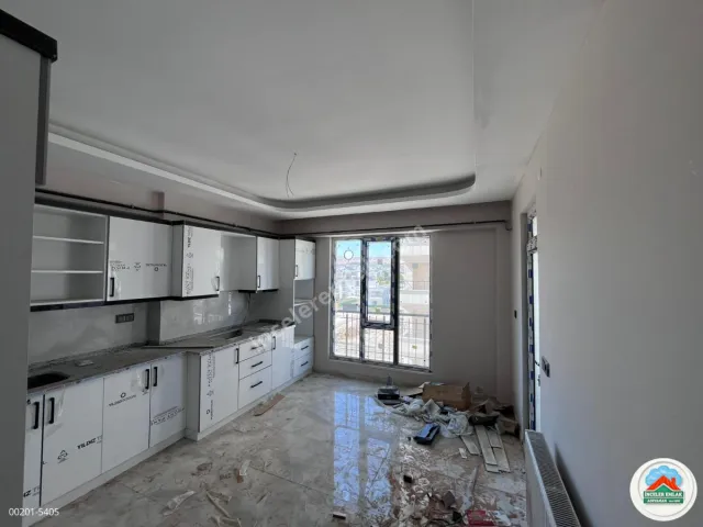 Adıyaman Yunusemrede Kiralık Sıfır Site İçi Arakat 3+1 Daire