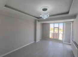 Adıyaman Yeşilyurtta Kiralık 2+1 Kullanışlı Daire