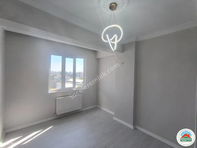 Adıyaman Yeşilyurtta Kiralık 2+1 Kullanışlı Daire