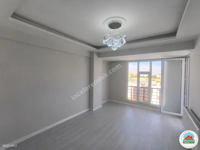 Adıyaman Yeşilyurtta Kiralık 2+1 Kullanışlı Daire