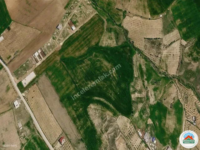 Adıyaman Zey Köyünde Satılık 10 Dönüm Arazi