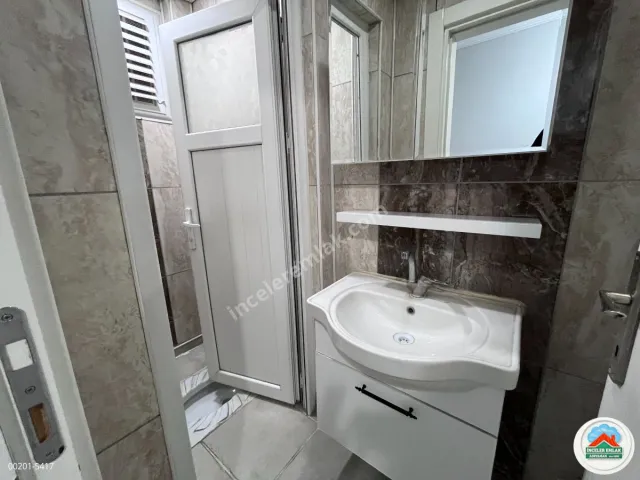 Adıyaman Sitelerde Bulvar Cepheli Kiralık 3+1 Hesaplı Daire