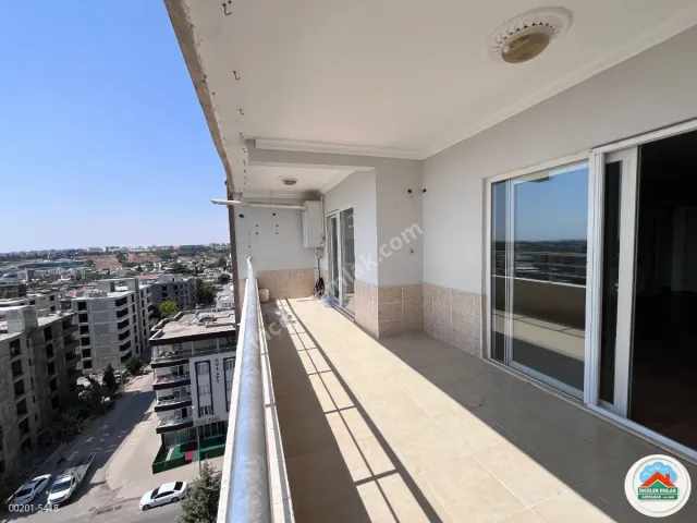 Adıyaman Yenisanayide Satılık 7+1 Dubleks Lüks Daire