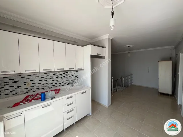 Adıyaman Yenisanayide Satılık 7+1 Dubleks Lüks Daire