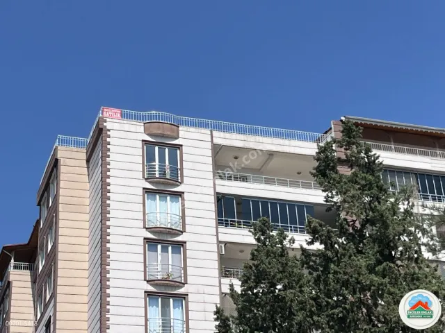 Adıyaman Yenisanayide Satılık 7+1 Dubleks Lüks Daire