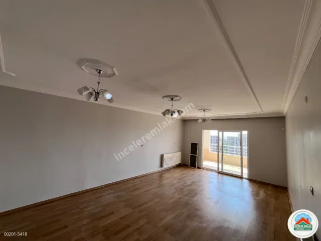 Adıyaman Yenisanayide Satılık 7+1 Dubleks Lüks Daire