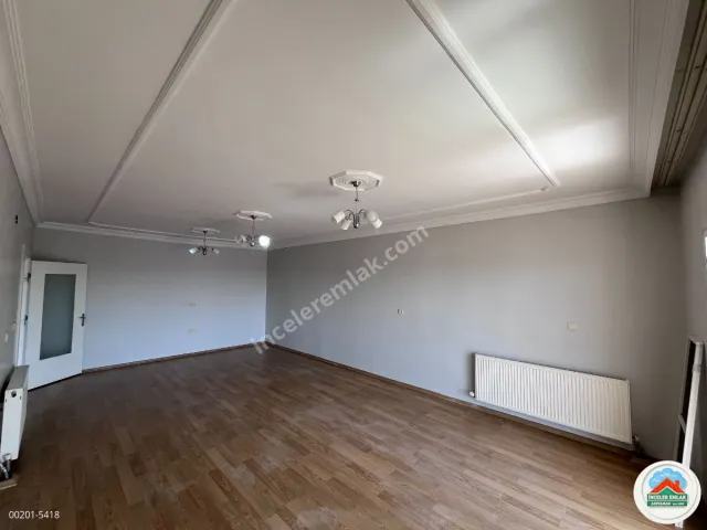 Adıyaman Yenisanayide Satılık 7+1 Dubleks Lüks Daire