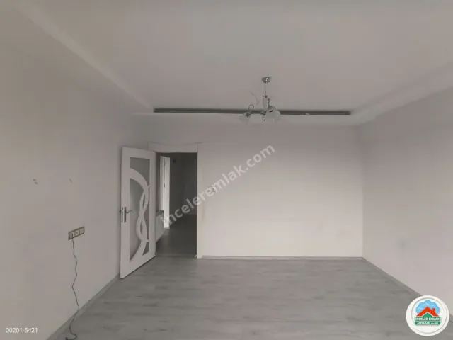 Adıyaman Sitelerde Satılık 3+1 Bulvar Cepheli Ferah Daire
