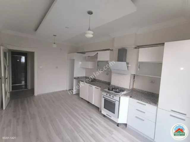 Adıyaman Sitelerde Satılık 3+1 Bulvar Cepheli Ferah Daire