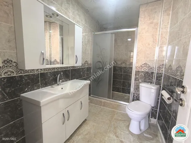 Adıyaman Kayalıkta Kiralık 3. Çevre Yolu Civarı 3+1 Daire
