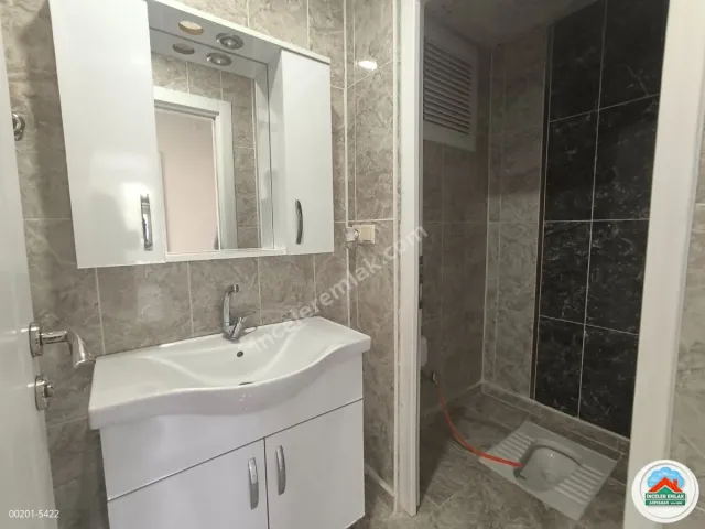 Adıyaman Kayalıkta Kiralık 3. Çevre Yolu Civarı 3+1 Daire