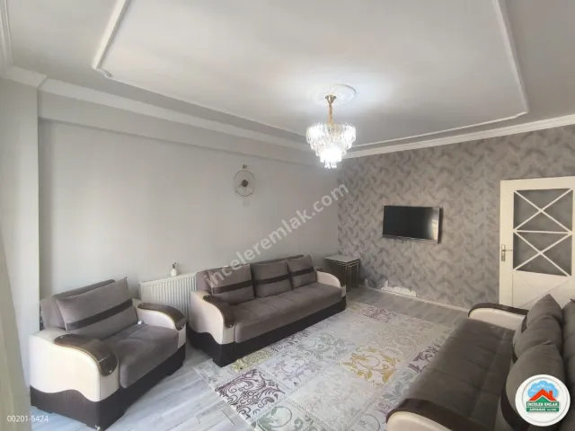 Adıyaman Turgutreiste Satılık 2+1 Merkezi Konumlu Daire