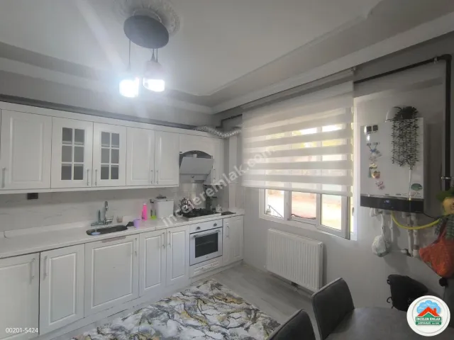 Adıyaman Turgutreiste Satılık 2+1 Merkezi Konumlu Daire