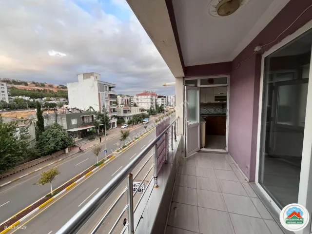 Adıyaman Kayalıkta 3. Çevre Yolu Üzeri Kiralık 3+1 Daire