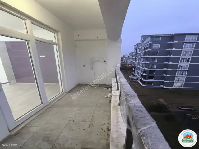 Adıyaman Cumhuriyet Mahallesinde 4+1 Lüks Ara Kat Daire