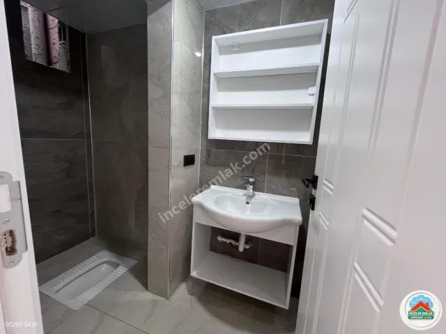 Adıyaman Yeni Mahallede Site İçi Sıfır 3+1 Daire