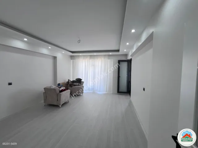Adıyaman Yeni Mahallede Site İçi Sıfır 3+1 Daire