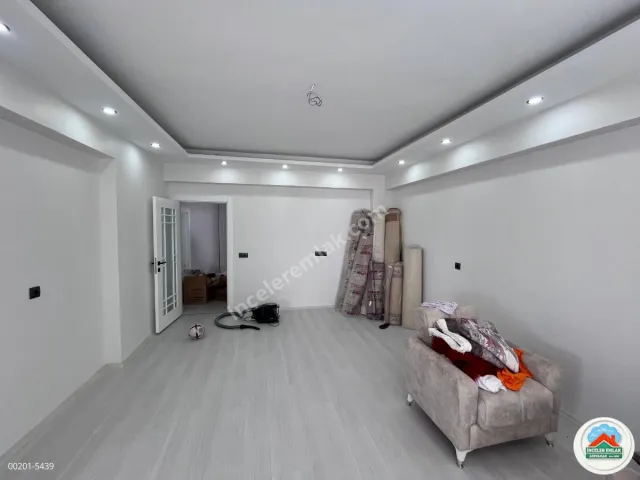 Adıyaman Yeni Mahallede Site İçi Sıfır 3+1 Daire